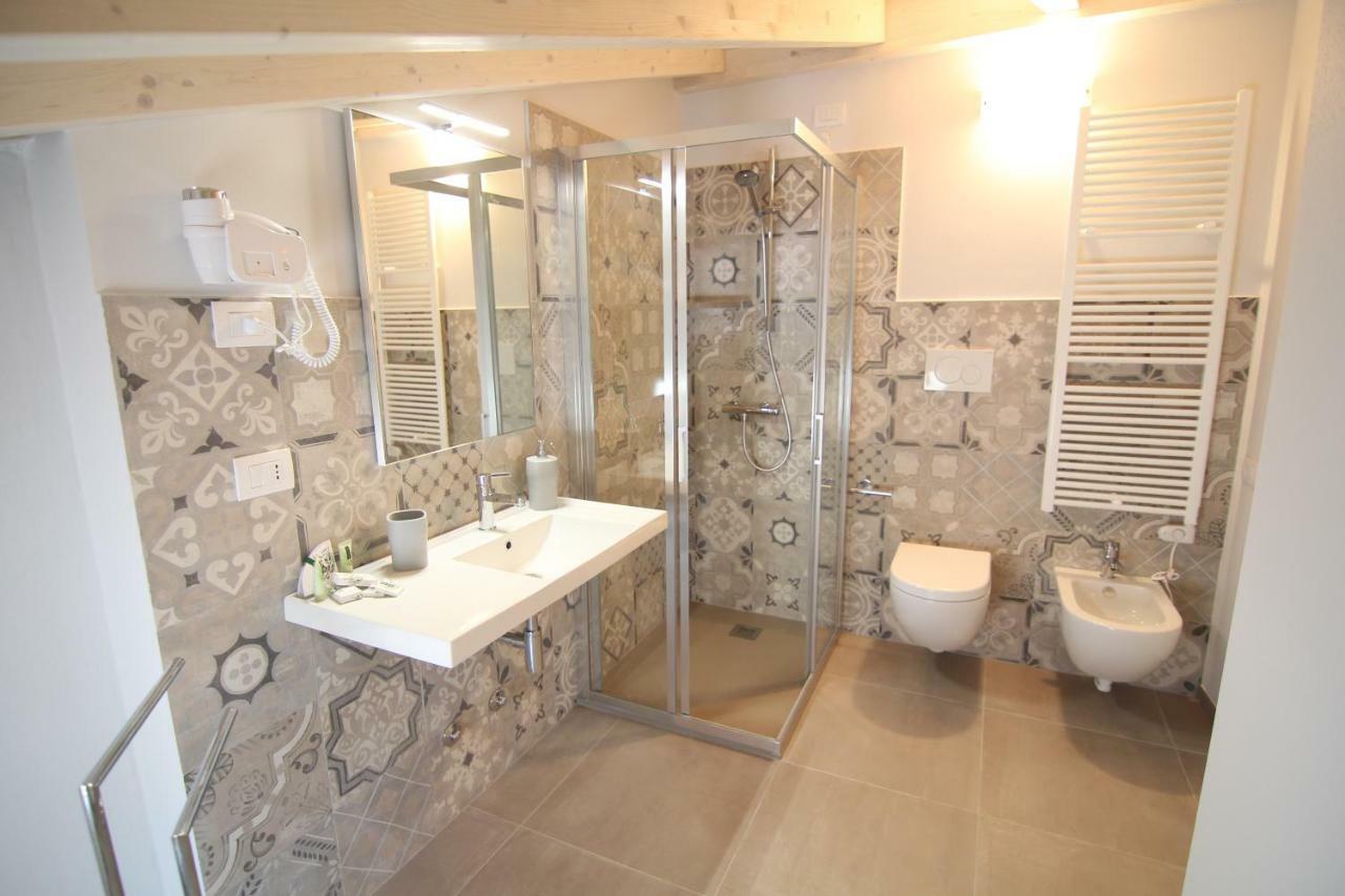 Spagnoi Rooms Castelnuovo del Garda Exterior foto