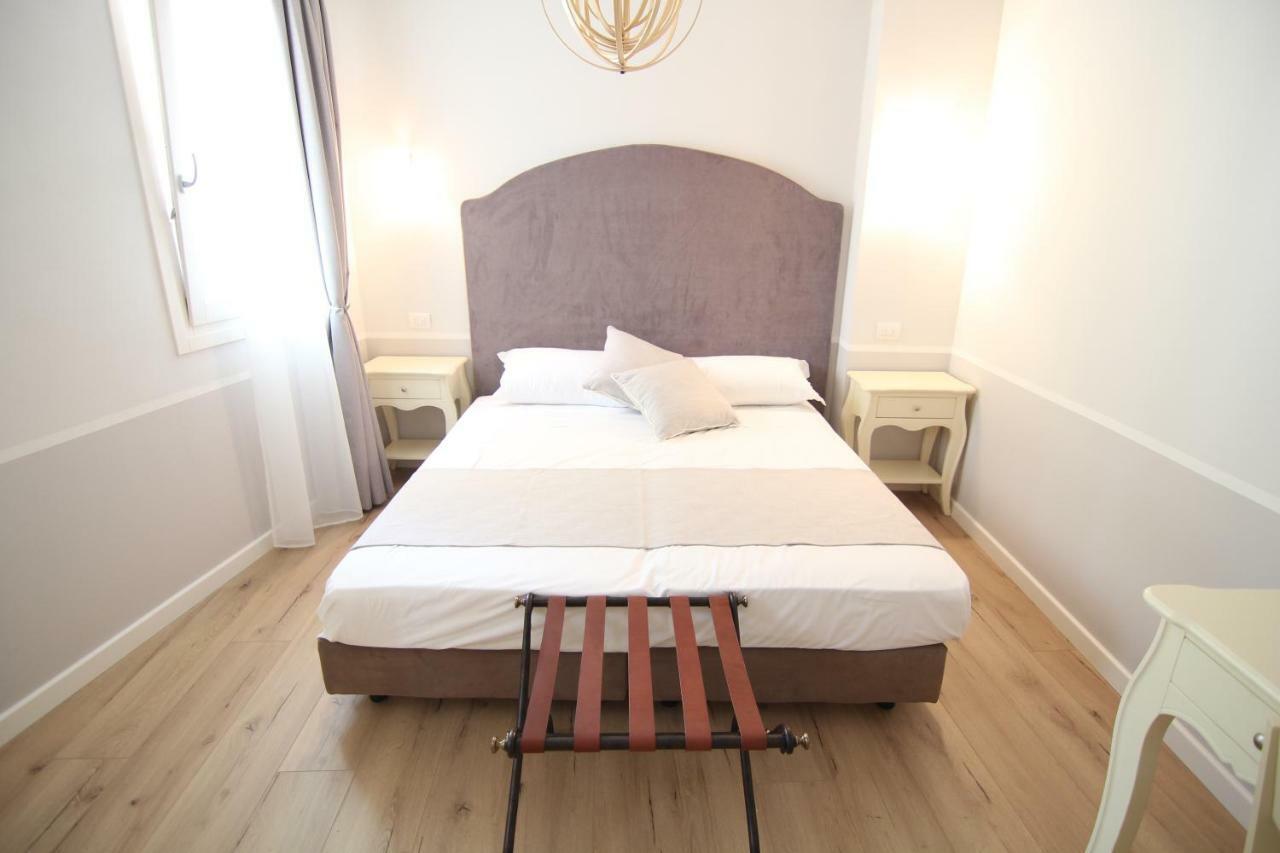 Spagnoi Rooms Castelnuovo del Garda Exterior foto