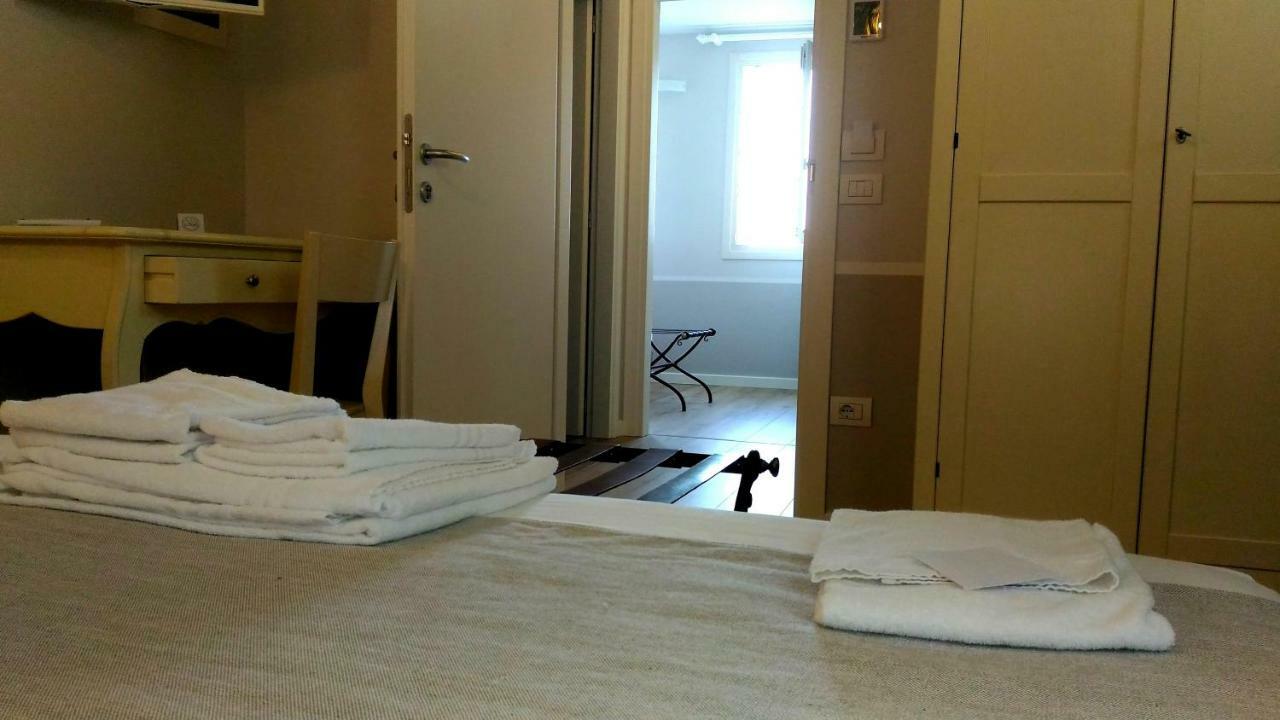 Spagnoi Rooms Castelnuovo del Garda Exterior foto