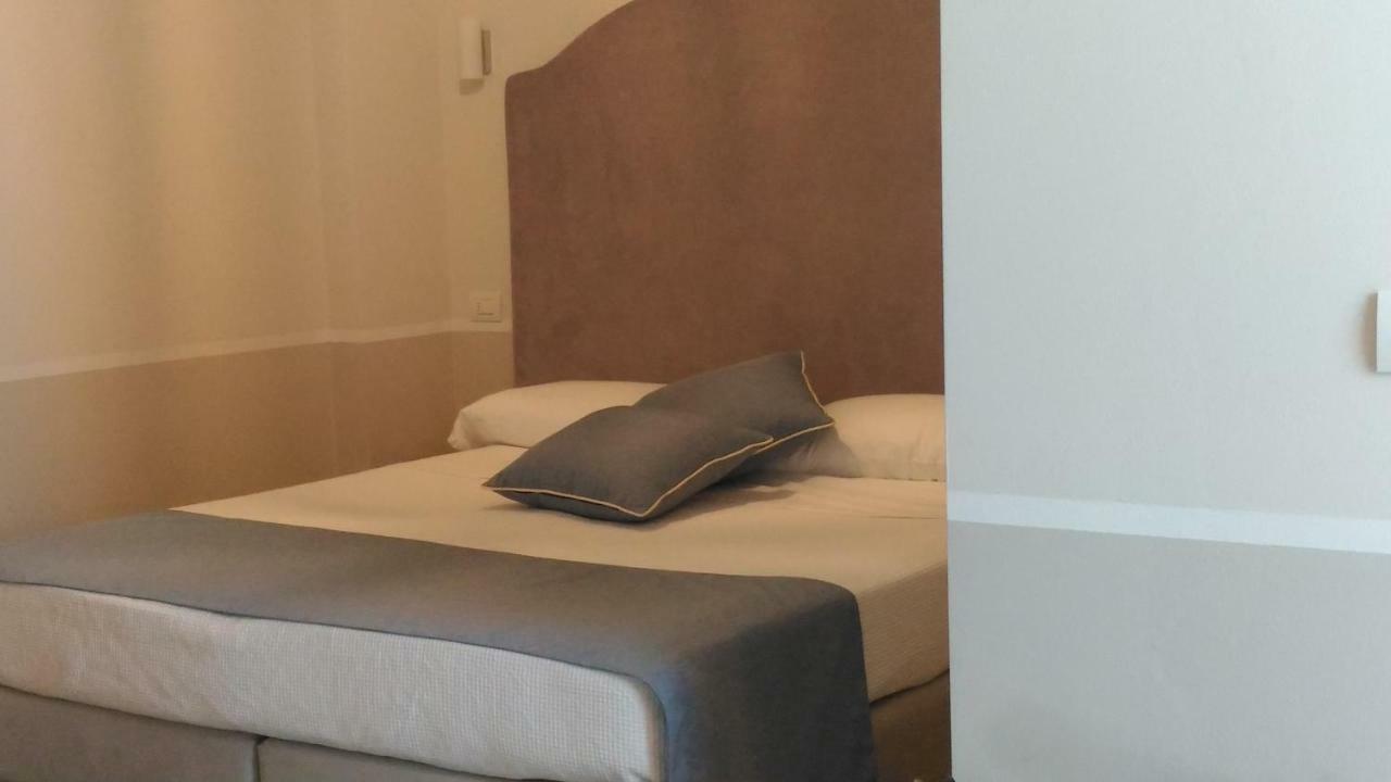 Spagnoi Rooms Castelnuovo del Garda Exterior foto