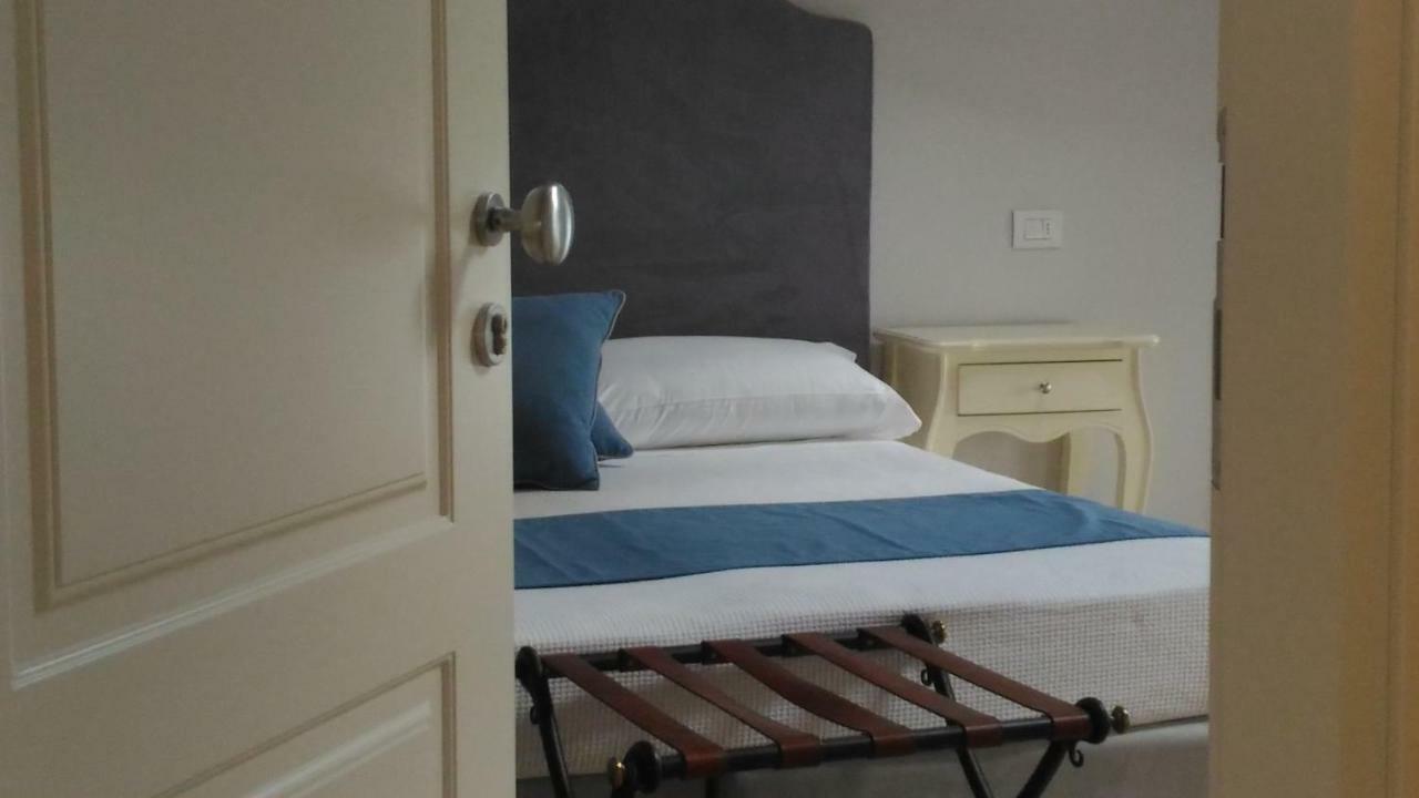 Spagnoi Rooms Castelnuovo del Garda Exterior foto